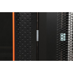 Hyperline TB2-KIT-SL Комплект для скрепления шкафов серии TTB, TTR между собой (4 скобы + 8 винтов), нержавеющая сталь Hyperline TB2-KIT-SL Комплект для скрепления шкафов серии TTB, TTR между собой (4 скобы + 8 винтов), нержавеющая сталь